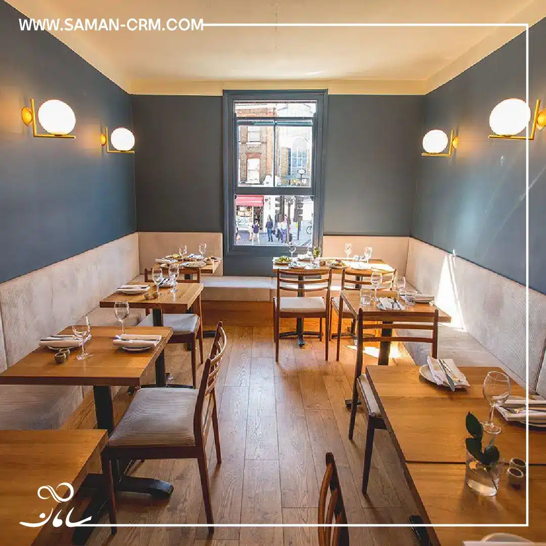 طراحی برند و انتخاب نام رستوران کوچک | راهنمای کامل ساخت هویت ماندگار