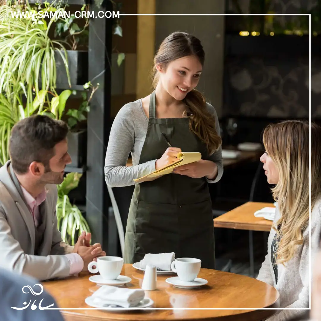 چگونه بر اساس دادههای فروش، زمان پیک کاری را مدیریت کنیم؟